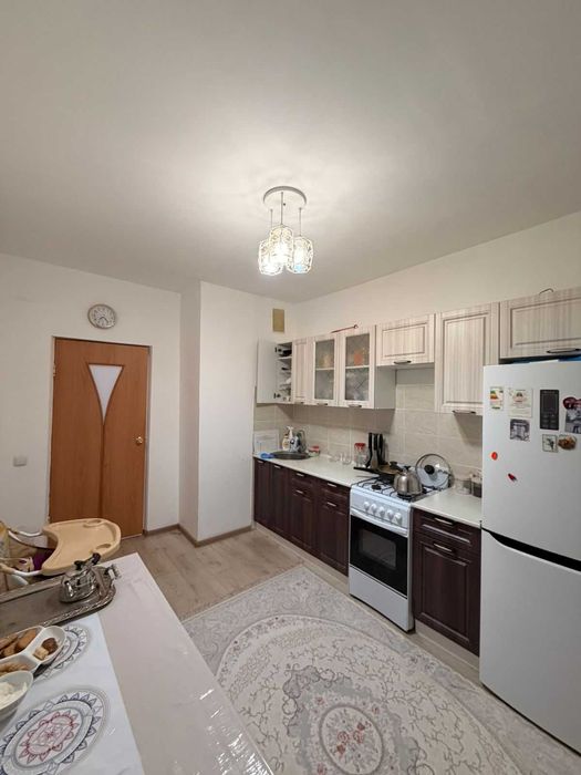 продается 1 ком квартира район Бирлик