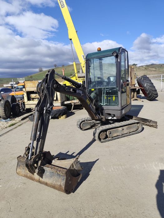 Miniexcavator volvo  EC 18 C  1 8 tone 2015