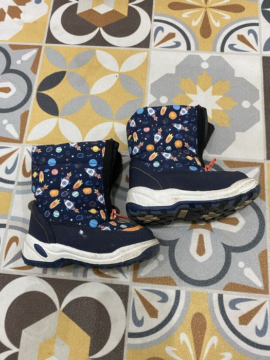 Продам дутики детские