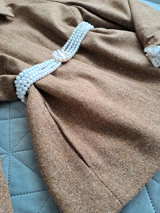 Palton scurt din matase si