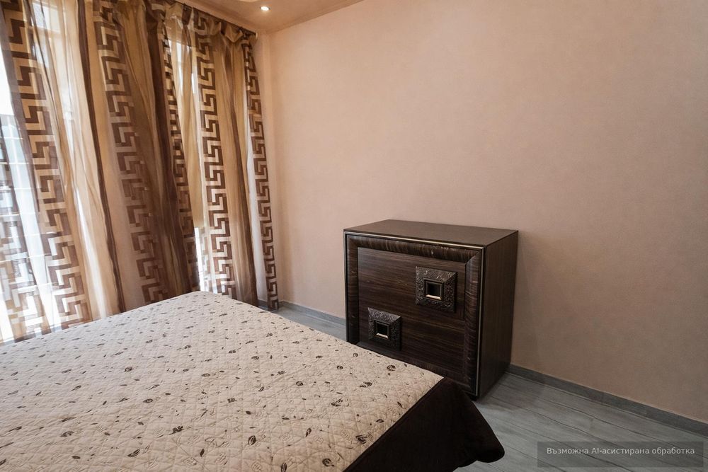 Дава се под наем Тристаен апартамент в Пловдив, Христо Смирненски - 117 кв.м за 668.1 € - Снимка #3