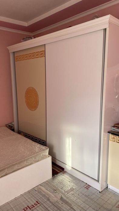 Диван Шкаф и Комод.