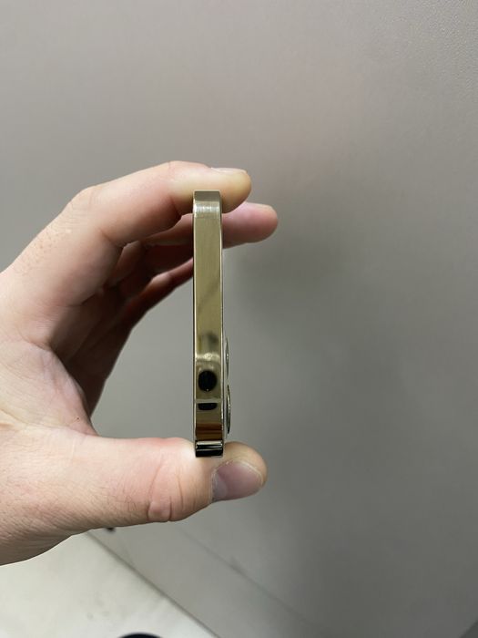 Продам iphone 12 pro 128gb