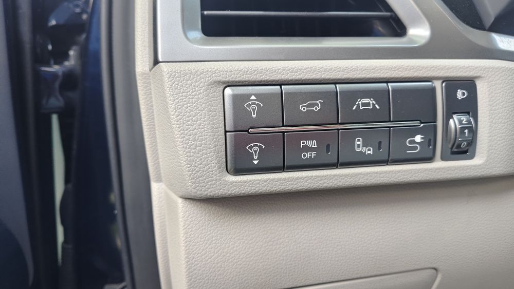 Ssangyong Korando, Premium Plus, AT 4x4.