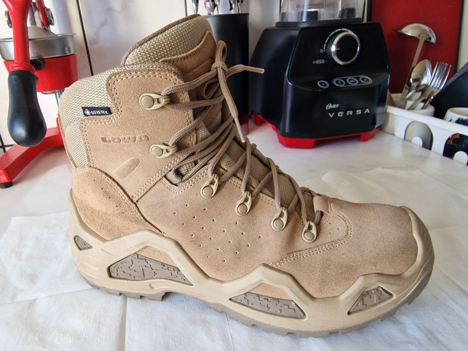 Nou ! Bocanci tactical LOWA Z-6S GTX , Măsura 44