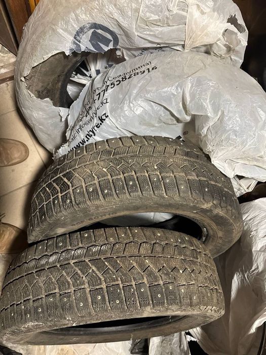 Продам шины зимние