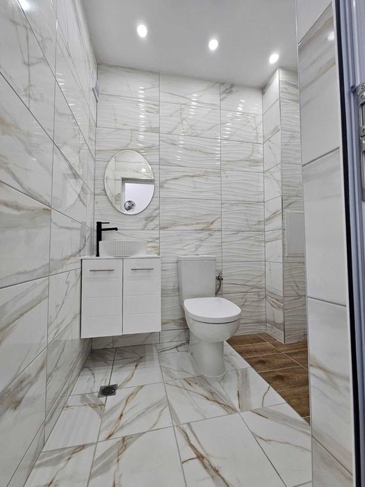 Дава се под наем Двустаен апартамент в Разград, Център - 62 кв.м за 382.5 € - Снимка #2