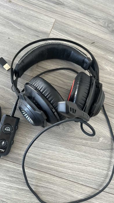 Headset - HyperX Cloud Revolver S