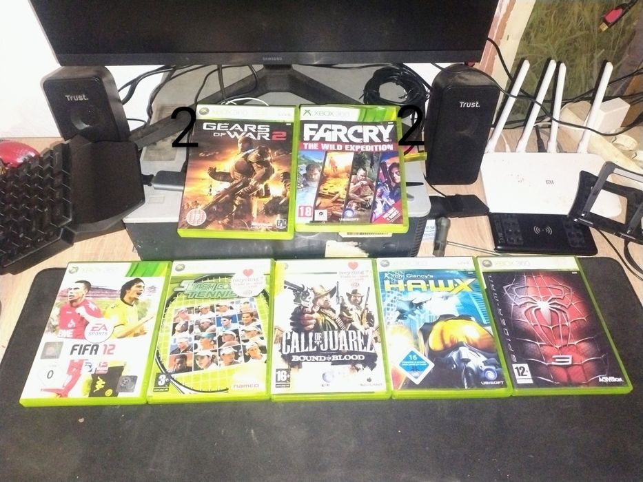Vând Xbox 360 dau jocuri și la bucată