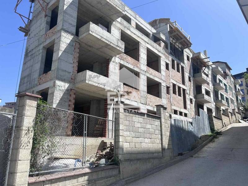 Продава се Тристаен апартамент в Варна, м-т Пчелина - 77 кв.м за 1338 €/кв.м - Снимка #1