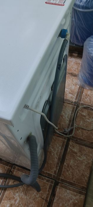 Продается стиральная машина LG