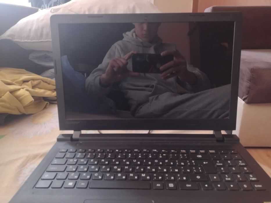 Лаптоп Lenovo ideapad