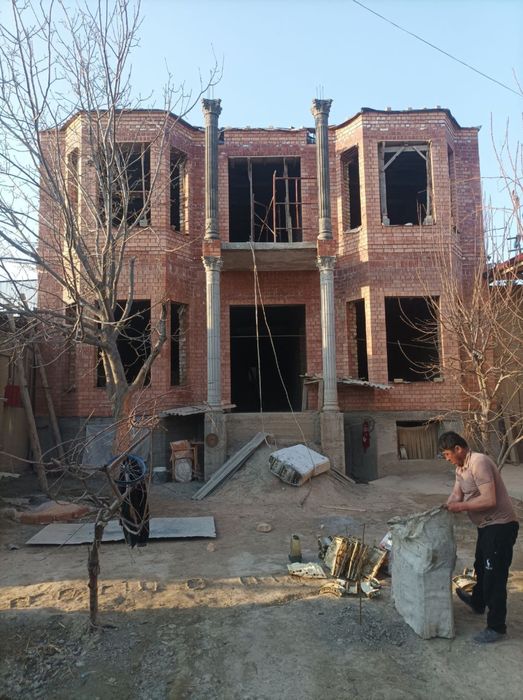 Римские калона (Rim ustunlari)