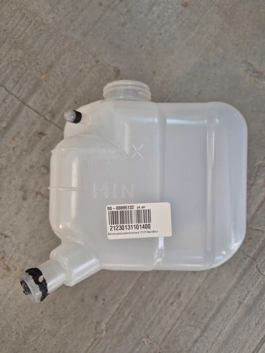 Расширительный бак лада