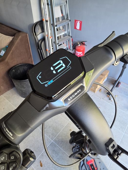 Тротинетка Segway ZT3 PRO