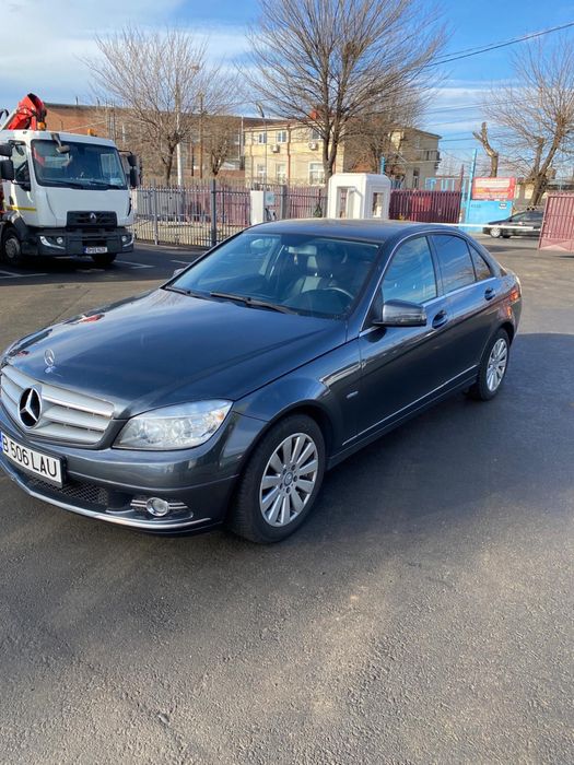 Mercedes-Benz C200