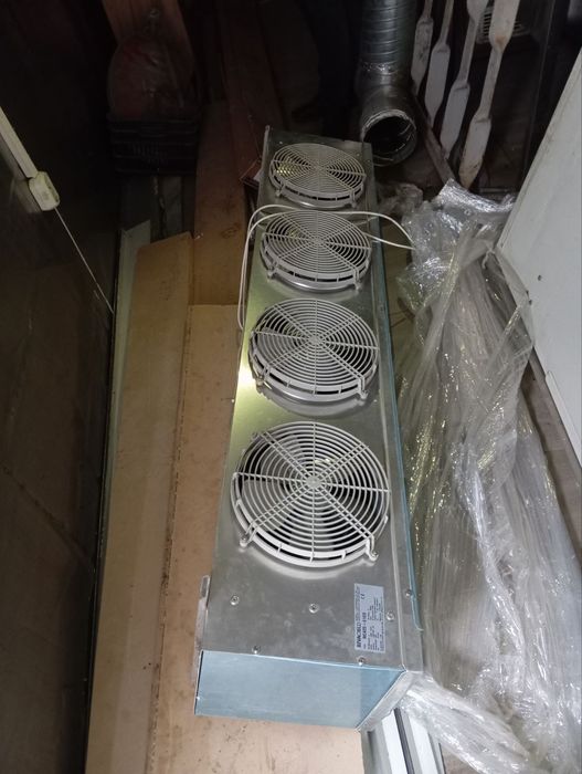 Продавам хладилен агрегат