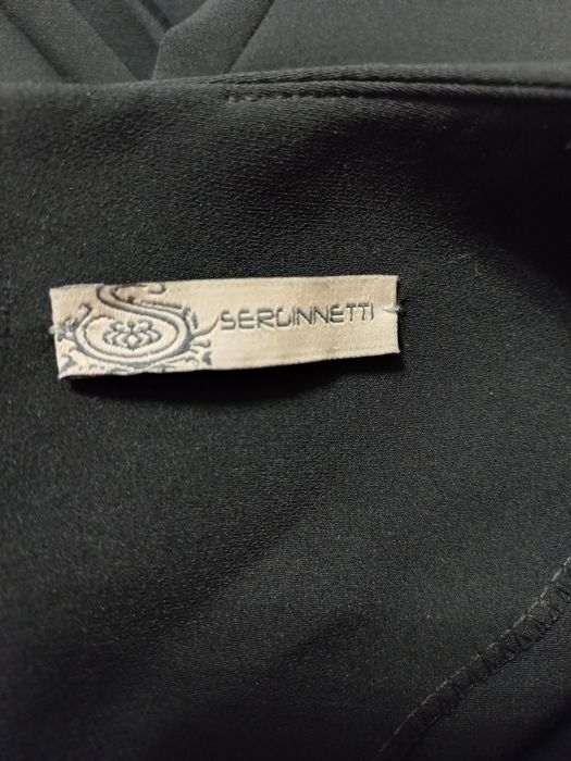 Продам чёрное платье