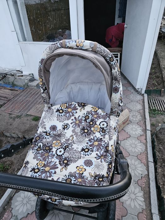 Продам коляску хорошем состоянии!