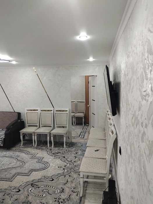 Продам квартиру 2 ком сатпаева 49