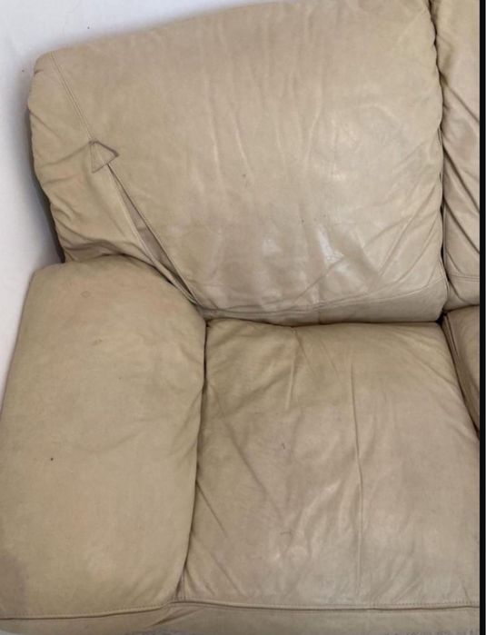 Canapea din piele fixă