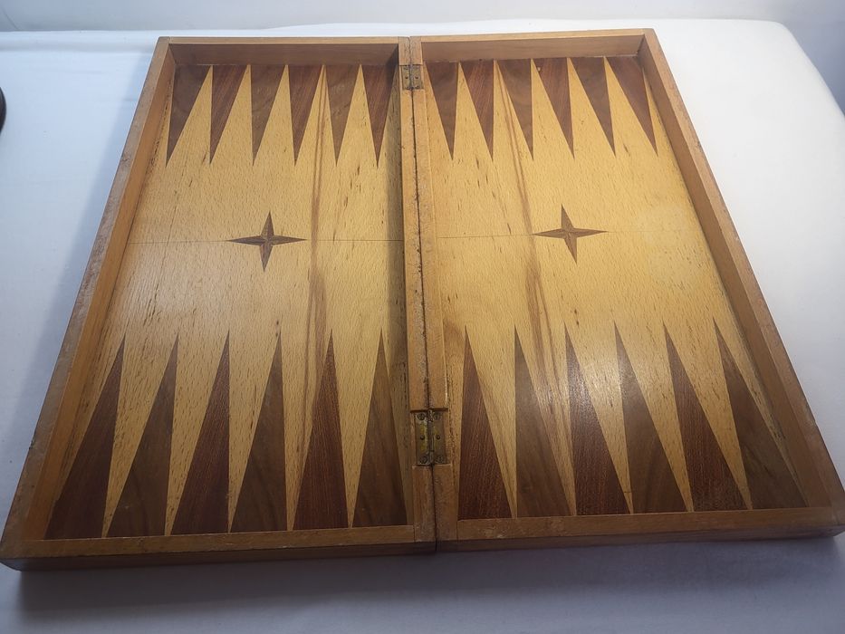 #5 Стар дървен шах и табла