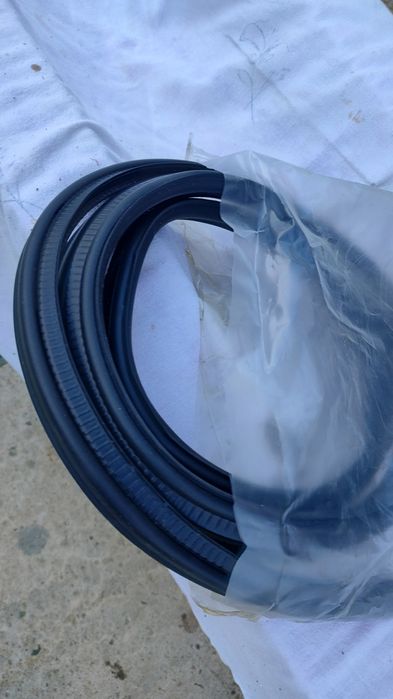 Cheder usa Dacia 1310