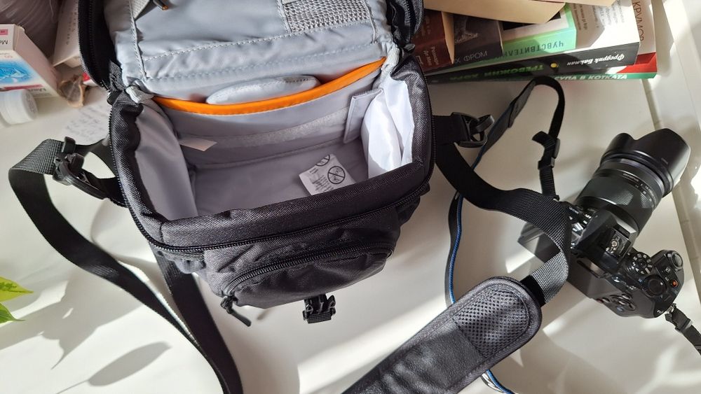 Фотоапарат Olympus OM-D E-M1 Mark I с обектив 14-150mm