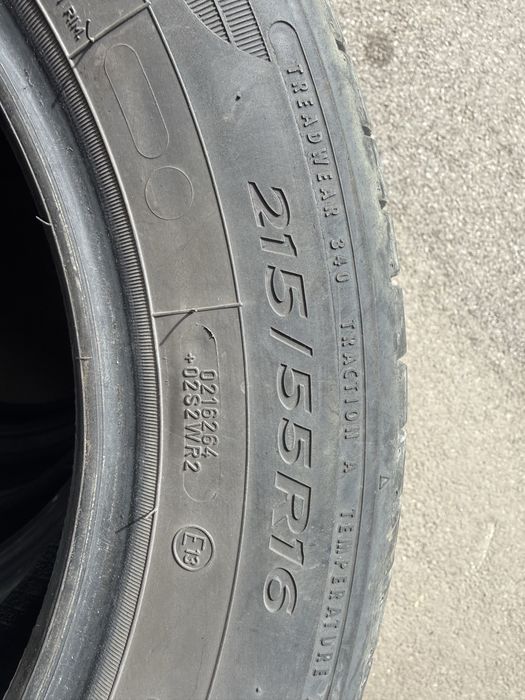 4 броя летни гуми Dunlop 215/55/16