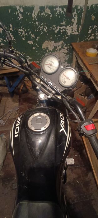 Мотоцикл яки 200 кубов