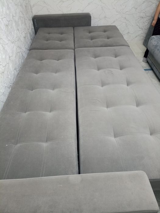 Продам большой диван