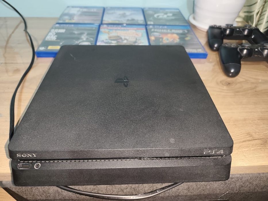 Playstation 4 slim 500 гб