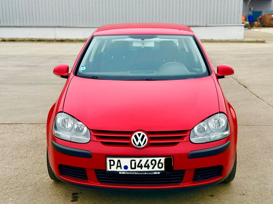 Golf 5 Recent Adus in Ro
