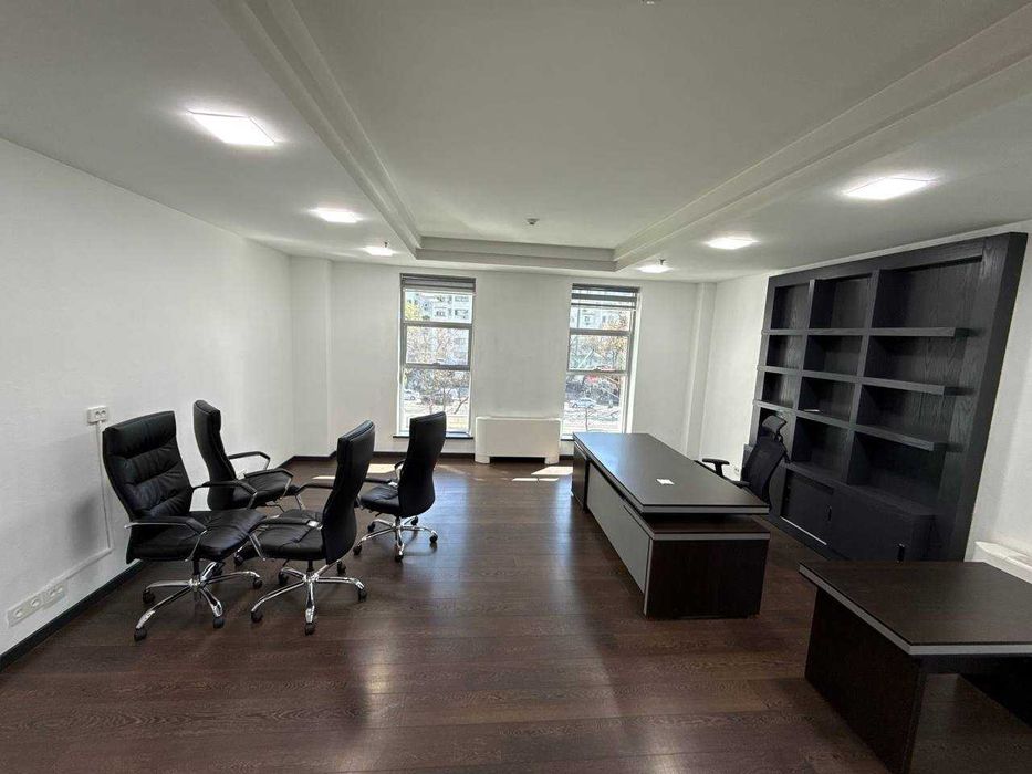 Сдаётся офис в БЦ UzOman Юнусабадский район R25