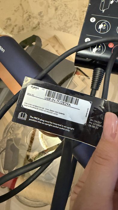 dyson airstrait original