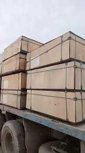 Фанеры разное обычная и ламинированная