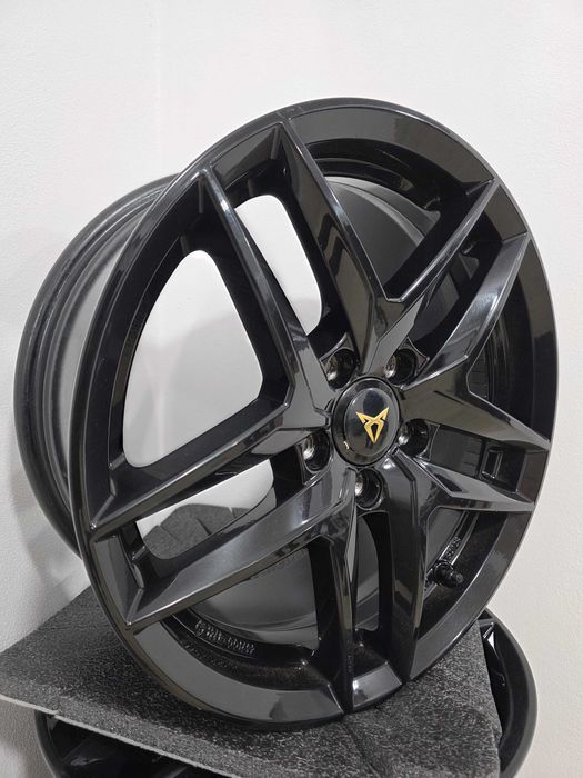 Jante 17 Cupra Formentor VW Passat VW Golf Skoda Octavia Superb Karok 5x112 7.5J et43