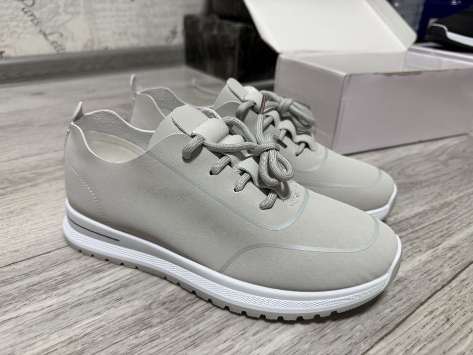 Обувь женская поседневная