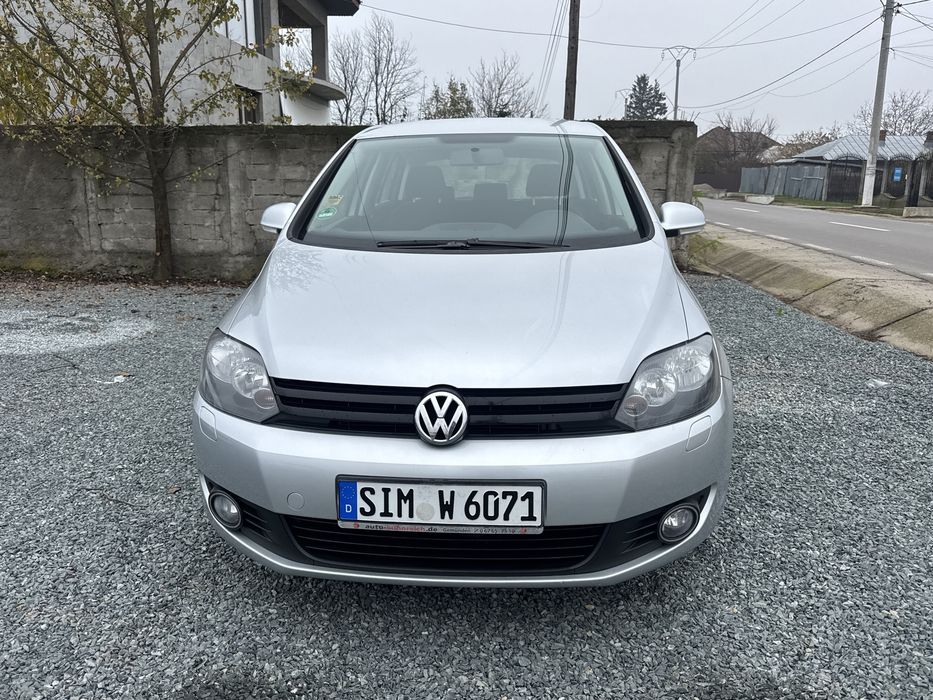 VOLKSWAGEN Golf Plus 2011 — imagine 2