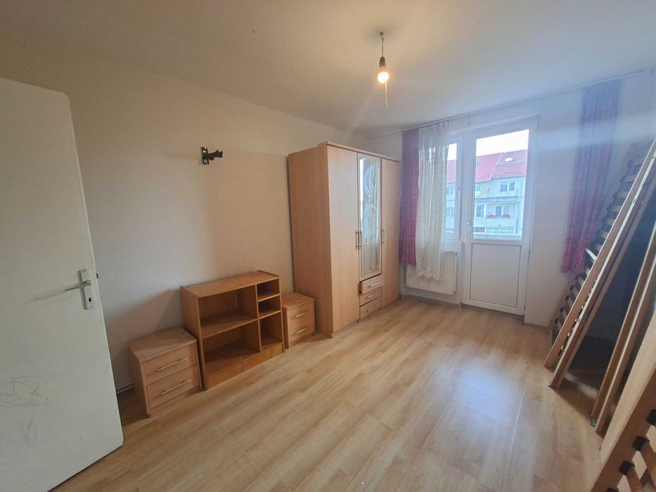 Aleea Biruintei 2 camere si balcon etaj 4 apartament de vanzare Mihai Viteazul Cedonia