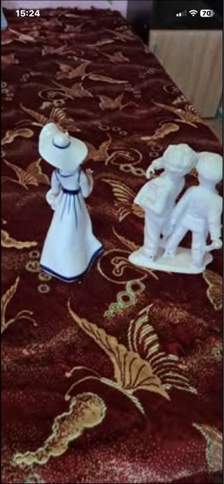 Vand bibelouri din portelelan