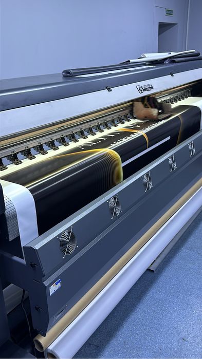 Широкоформатный принтер Боссрон 3,2