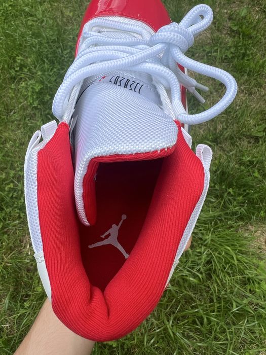 Jordan 11 Cherry