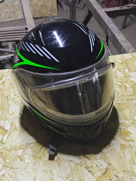 Гермо шлем  с подогревом для снегахода