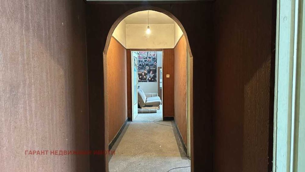 Продава се Тристаен апартамент в Габрово, Бичкиня - 65 кв.м за 589 €/кв.м - Снимка #3