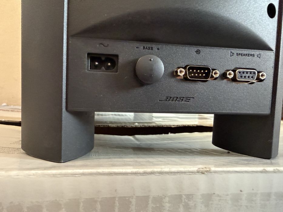Bose Sine Mate Чисто нови Качествен звук