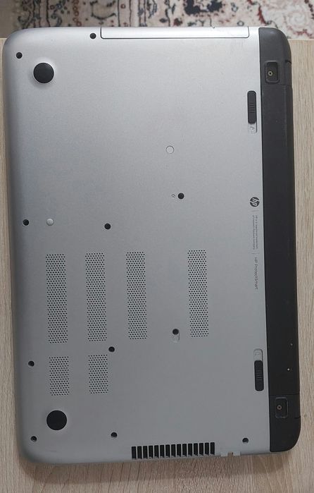 Ноутбук HP PAVILION 15-p008sr серебристый