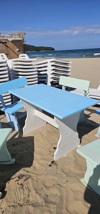 Баварски маси и пейки