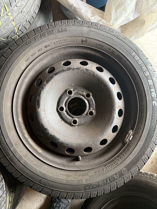 Jante anvelope 195 65 16c opel vivaro 5x118