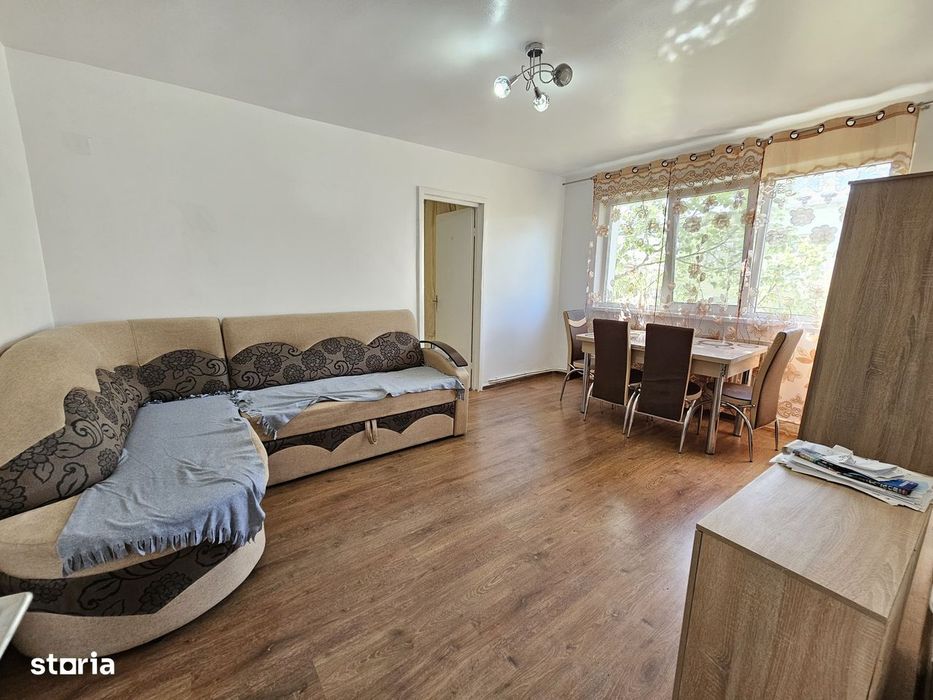 Apartament cu 2 camere, str. Ion Creangă